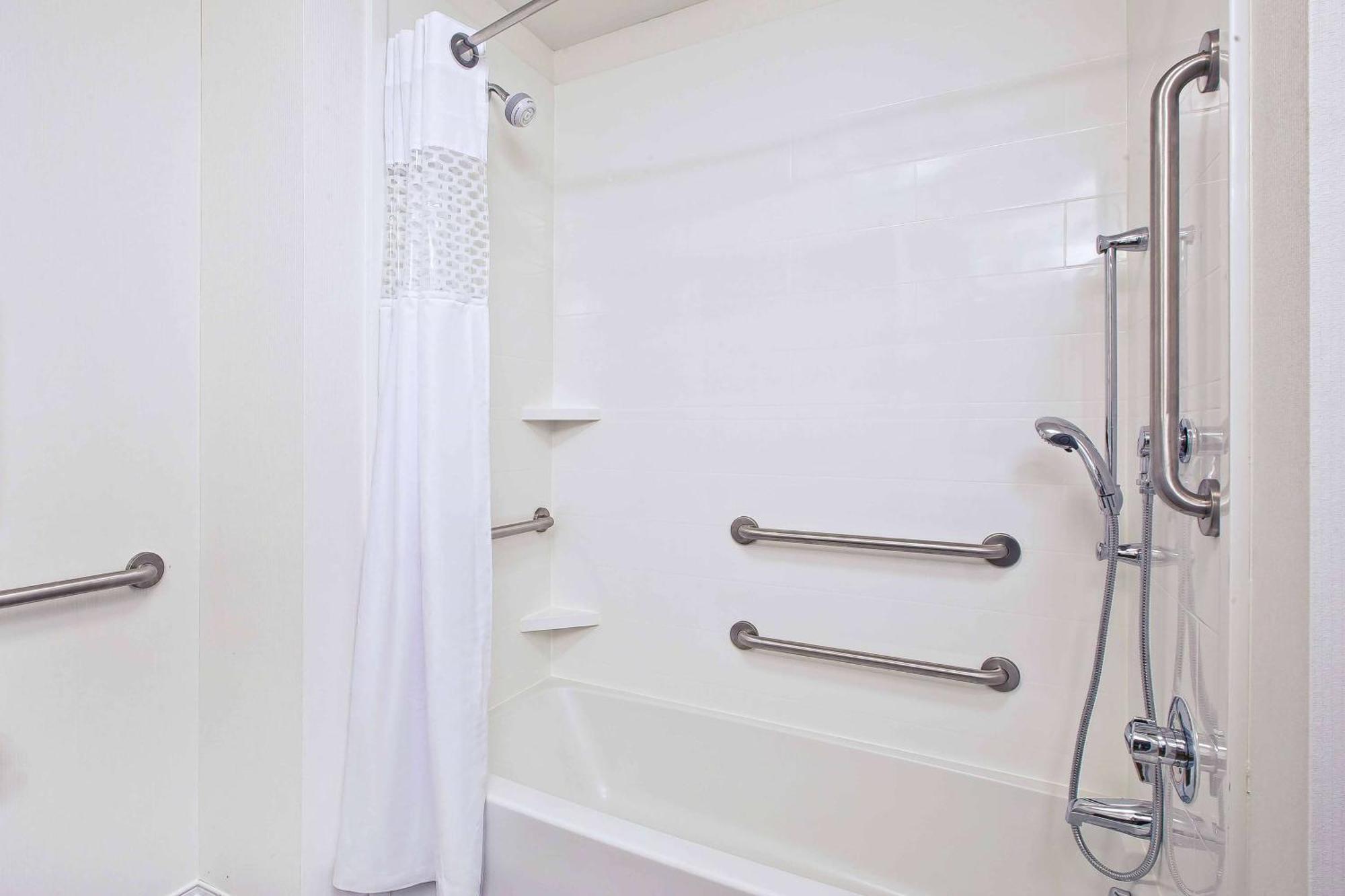 Hampton Inn By Hilton West Bloomfield Novi Farmington Hills Zewnętrze zdjęcie